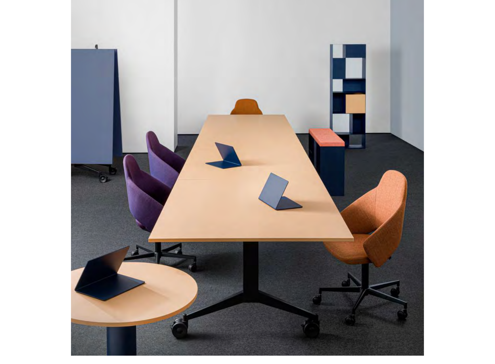 Konferencinis stalas | TIM